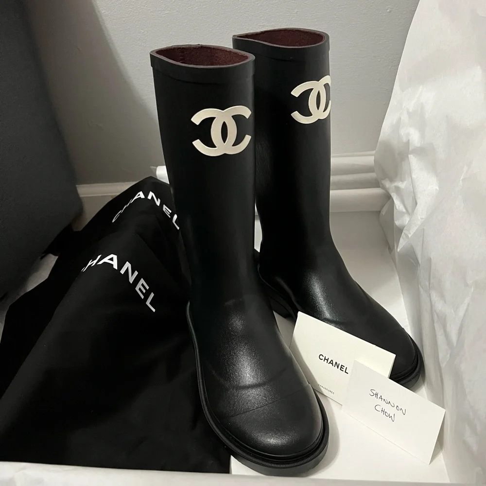 ★*★様 CHANEL ブラック レインブーツ 37 CHANEL | Shoes | Authentic Chanel Black Rain Boots Size 37 Brand